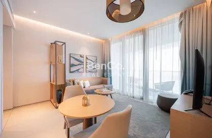 شقة - غرفة نوم - 2 حمامات للايجار في برج بوابه جميرا 2 - العنوان منتجع وسبا جميرا - جميرا بيتش ريزيدنس - دبي