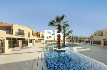 تاون هاوس - 3 غرف نوم - 3 حمامات للايجار في ياسمين لين - منطقة الجولف بالجميرا - دبي