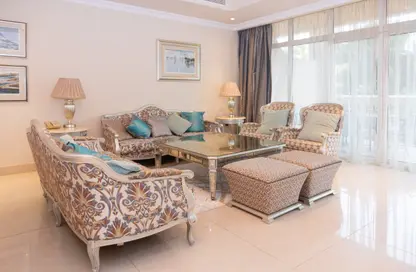 شقة - 2 غرف نوم - 3 حمامات للبيع في العنبرة - مساكن شور لاين - نخلة جميرا - دبي شقة - 2 غرف نوم - 3 حمامات للبيع في العنبرة - مساكن شور لاين - نخلة جميرا - دبي