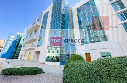 Office Space - Studio - 2 Bathrooms for rent in The LOFT Office 1 - The LOFT Offices - Dubai Media City - Dubai