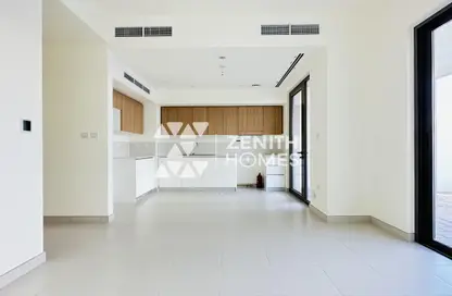 Empty Room image for: Townhouse - 3 Bedrooms - 4 Bathrooms for rent in Parkside 3 - EMAAR South - Dubai South (Dubai World Central) - Dubai, Image 1