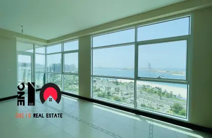 Gym image for: Apartment - 3 Bedrooms - 4 Bathrooms for rent in Baynuna Tower 1 - Corniche Road - Abu Dhabi, Image 1