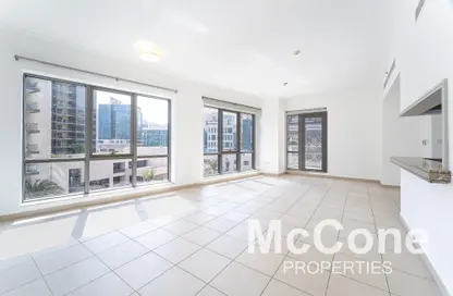 Apartment - 1 Bedroom - 2 Bathrooms for rent in South Ridge 3 - South Ridge - Downtown Dubai - Dubai