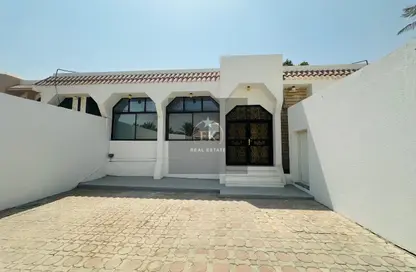 Villa - 3 Bedrooms - 3 Bathrooms for rent in Al Towayya - Al Ain