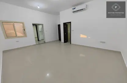 Apartment - 1 Bedroom - 1 Bathroom for rent in Khalidiya Street - Al Khalidiya - Abu Dhabi