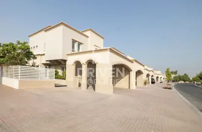Villa - 3 Bedrooms - 3 Bathrooms for rent in Springs 15 - The Springs - Dubai
