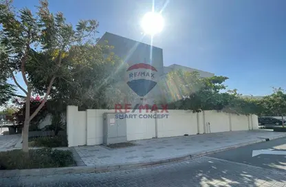 Townhouse - 4 Bedrooms - 5 Bathrooms for rent in Gardenia Townhomes - Wasl Gate - Dubai