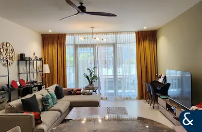 Apartment - 2 Bedrooms - 3 Bathrooms for sale in Acacia B - Park Heights - Dubai Hills Estate - Dubai