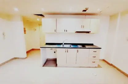 Apartment - Studio - 1 Bathroom for rent in Muwailih Building - Muwaileh - Sharjah