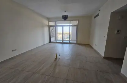 شقة - 3 غرف نوم - 4 حمامات للايجار في فريشيا - عزيزي ريزيدنس - الفرجان - دبي