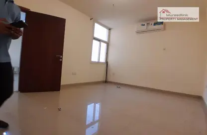فيلا - غرفة نوم - 1 حمام للايجار في برج المرور - منطقة المرور - أبوظبي