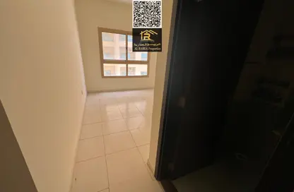 شقة - غرفة نوم - 2 حمامات للبيع في برج بحيرة الإمارات 2 - أبراج بحيرة الإمارات - مدينة الإمارات - عجمان