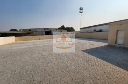 أرض - استوديو للايجار في المنطقة الصناعية 11 - المنطقة الصناعية بالشارقة - الشارقة