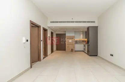 شقة - غرفة نوم - 2 حمامات للايجار في ماركيز سيجنتشر - ارجان - دبي