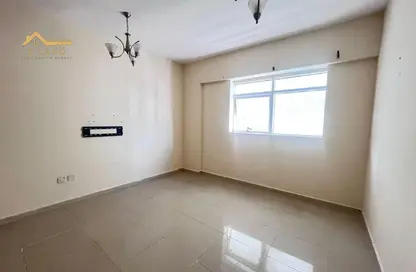 Apartment - 1 Bedroom - 1 Bathroom for rent in Al Mahatta - Al Qasimia - Sharjah