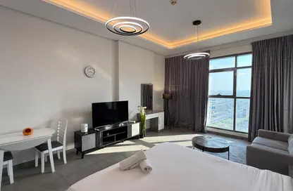 Apartment - Studio - 1 Bathroom for rent in Oval Tower - Business Bay - Dubai