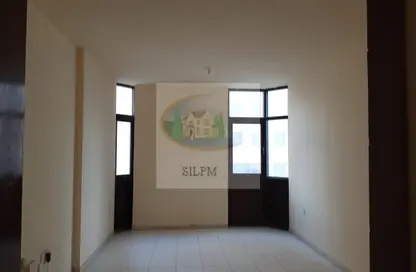 صورة لـ غرفة فارغة شقة - 3 غرف نوم - 3 حمامات للايجار في منطقة النادي السياحي - أبوظبي ، صورة رقم 1