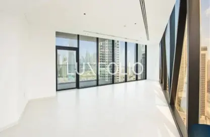 Apartment - 3 Bedrooms - 4 Bathrooms for sale in Marquise Square Tower - Business Bay - Dubai
