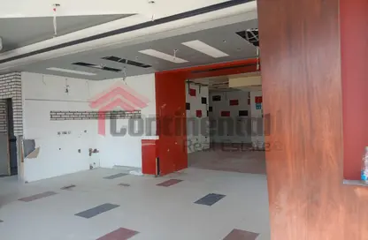 Show Room - Studio - 1 Bathroom for rent in Al Majaz 1 - Al Majaz - Sharjah