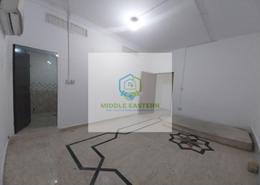 Empty Room image for: Villa - 1 bedroom - 1 bathroom for rent in Al Muroor Building - Sultan Bin Zayed the First Street - Muroor Area - Abu Dhabi, Image 1