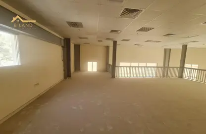 مستودع - استوديو - 1 حمام للايجار في المنطقة الصناعية رقم 12 - المنطقة الصناعية بالشارقة - الشارقة