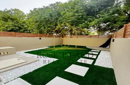 تاون هاوس - 2 غرف نوم - 3 حمامات للايجار في قرية الخليج - الغدير - أبوظبي