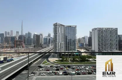 Apartment - 1 Bedroom - 2 Bathrooms for rent in SOL Bay - Business Bay - Dubai