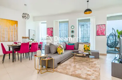 Living / Dining Room image for: Apartment - 3 Bedrooms - 3 Bathrooms for rent in Burj Vista 1 - Burj Vista - Downtown Dubai - Dubai, Image 1