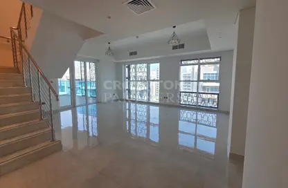 Apartment - 5 Bedrooms - 5 Bathrooms for rent in Al Raha Beach - Abu Dhabi