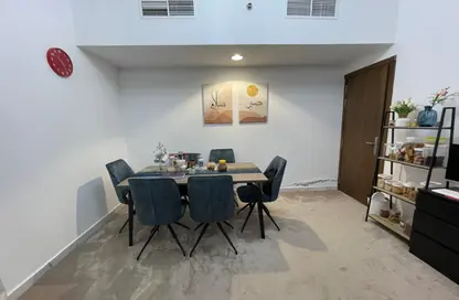Apartment - 2 Bedrooms - 3 Bathrooms for sale in Oasis Tower - Al Rashidiya 1 - Al Rashidiya - Ajman