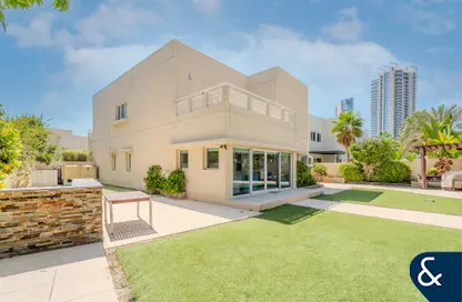 Villa - 4 Bedrooms - 5 Bathrooms for sale in Meadows 1 - Meadows - Dubai