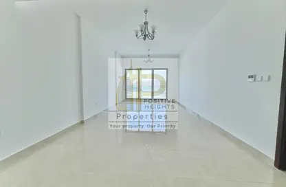 Apartment - 1 Bedroom - 2 Bathrooms for rent in Lulu Building - Al Barsha 1 - Al Barsha - Dubai