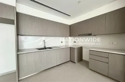Apartment - 2 Bedrooms - 3 Bathrooms for rent in Grande - Opera District - Downtown Dubai - Dubai