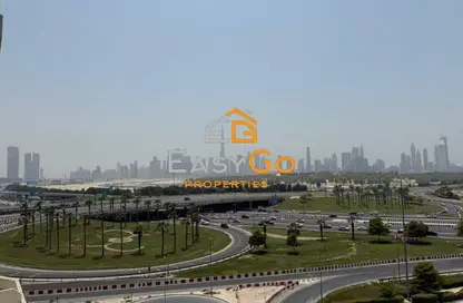 شقة - 1 حمام للبيع في فرهاد عزيزي ريزيدنس - الجداف - دبي