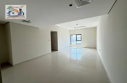 شقة - 2 غرف نوم - 2 حمامات للايجار في برج إس آر إس - الراشدية 1 - الراشدية - عجمان