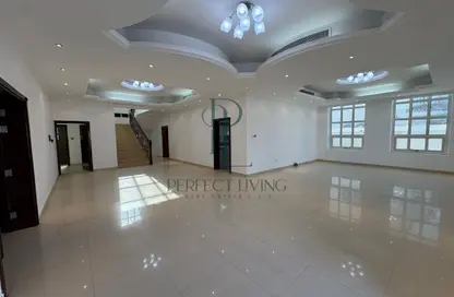 Villa - 6 Bedrooms - 7 Bathrooms for rent in Al Quoz 1 Villas - Al Quoz 1 - Al Quoz - Dubai Villa - 6 Bedrooms - 7 Bathrooms for rent in Al Quoz 1 Villas - Al Quoz 1 - Al Quoz - Dubai