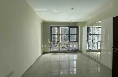 Apartment - 1 Bedroom - 2 Bathrooms for sale in Standpoint Tower 1 - Standpoint Towers - Downtown Dubai - Dubai
