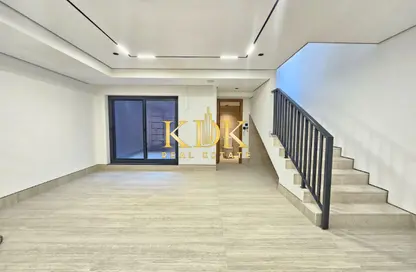 Villa - 5 Bedrooms - 6 Bathrooms for rent in Westar Terrace Garden - District 13 - Jumeirah Village Circle - Dubai Villa - 5 Bedrooms - 6 Bathrooms for rent in Westar Terrace Garden - District 13 - Jumeirah Village Circle - Dubai