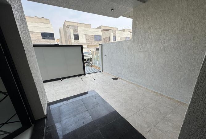 13322382 - Property Image 3