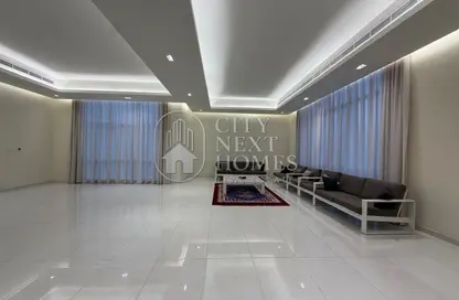 Villa - 5 Bedrooms - 6 Bathrooms for rent in Al Warqa'a 3 - Al Warqa'a - Dubai