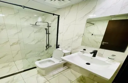 شقة - 2 غرف نوم - 2 حمامات للايجار في شارع التعاون الجديد - التعاون - الشارقة شقة - 2 غرف نوم - 2 حمامات للايجار في شارع التعاون الجديد - التعاون - الشارقة