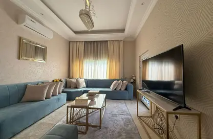 Villa - 5 Bedrooms - 7 Bathrooms for sale in Al Yasmeen 1 - Al Yasmeen - Ajman