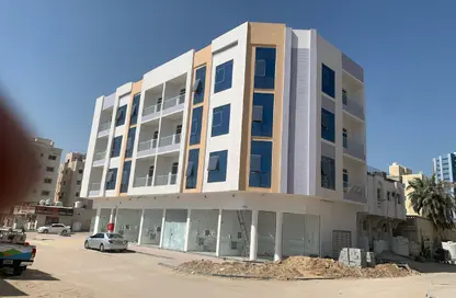 عمارة بالكامل - 8 غرف نوم - 8 حمامات للبيع في ليوارا 1 - عجمان