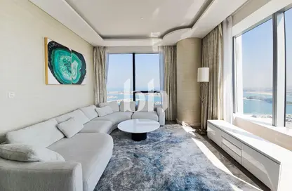 Apartment - 1 Bedroom - 1 Bathroom for rent in The Palm Tower - Palm Jumeirah - Dubai