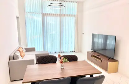 Apartment - 3 Bedrooms - 3 Bathrooms for rent in The Gate - Masdar City - Abu Dhabi