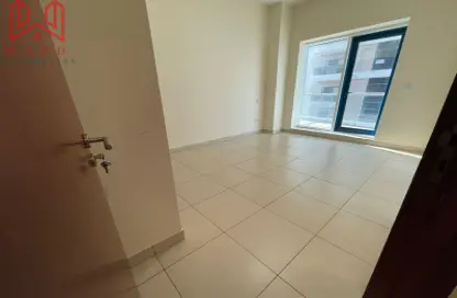 شقة - 2 غرف نوم - 3 حمامات للايجار في منخول - بر دبي - دبي