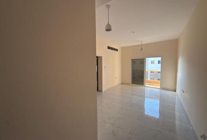 16001345 - Property Image 2