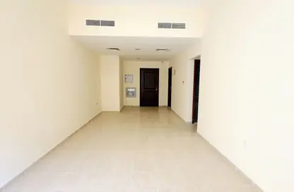 شقة - غرفة نوم - 1 حمام للايجار في بناية مويليح 29 - مويلح - الشارقة