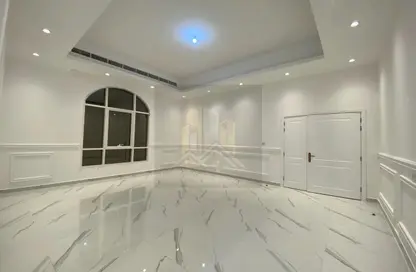 Apartment - Studio - 1 Bathroom for rent in Zayed City (Khalifa City C) - Khalifa City - Abu Dhabi