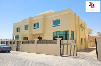 Villa - 4 Bedrooms - 6 Bathrooms for rent in Al Maqtaa Villas - Mohamed Bin Zayed City - Abu Dhabi